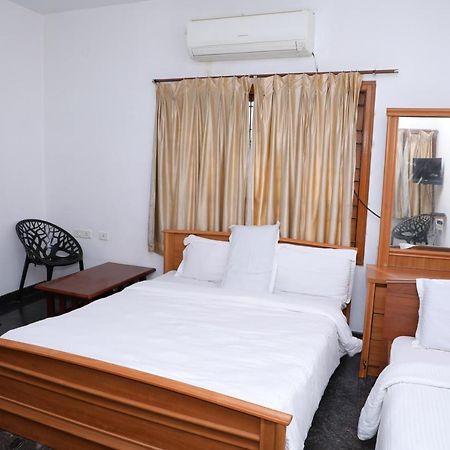 Rainbow House Luxury Rooms Chennai Exterior foto