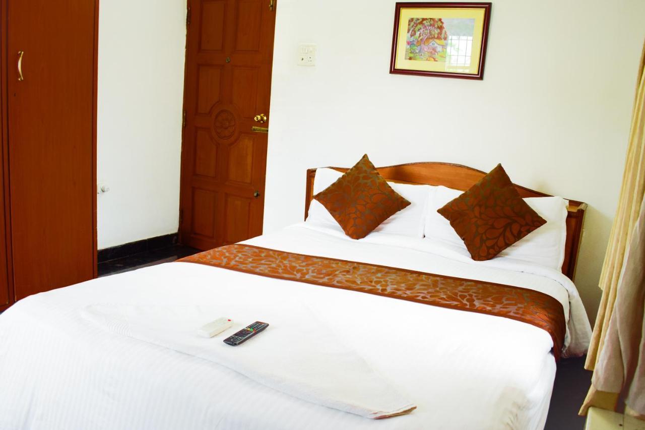 Rainbow House Luxury Rooms Chennai Exterior foto